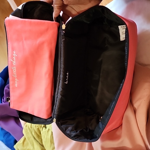 Makeup case - Picture 5 of 6